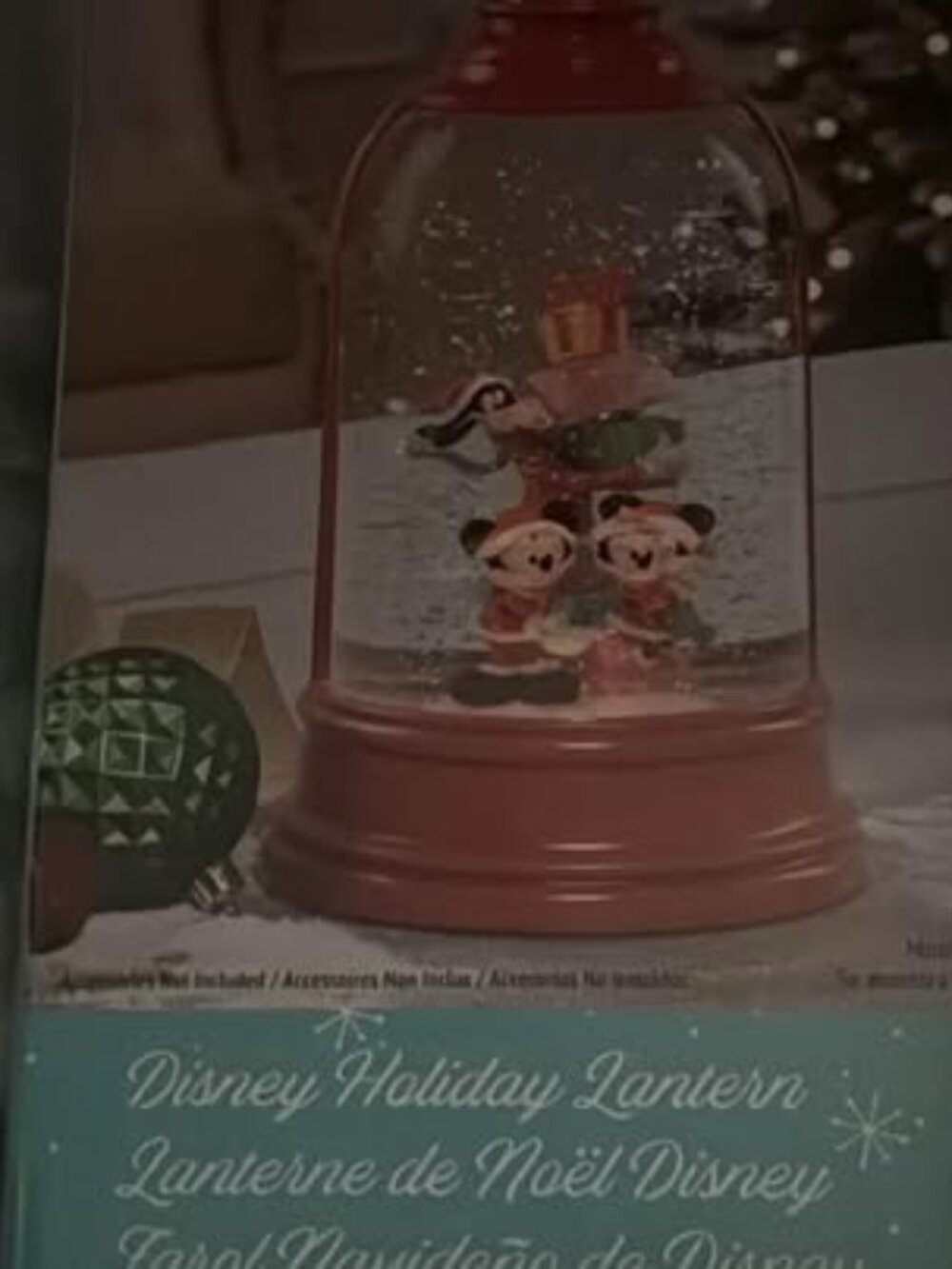 Christmas Snow Globe